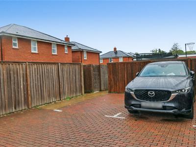 Property image 12 of home to buy in Lime Way, Radlett